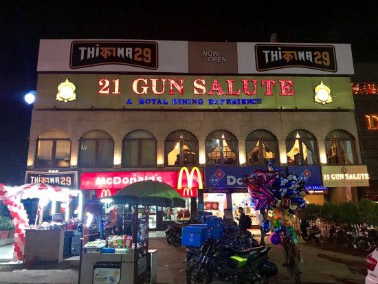 restaurant-from-outside